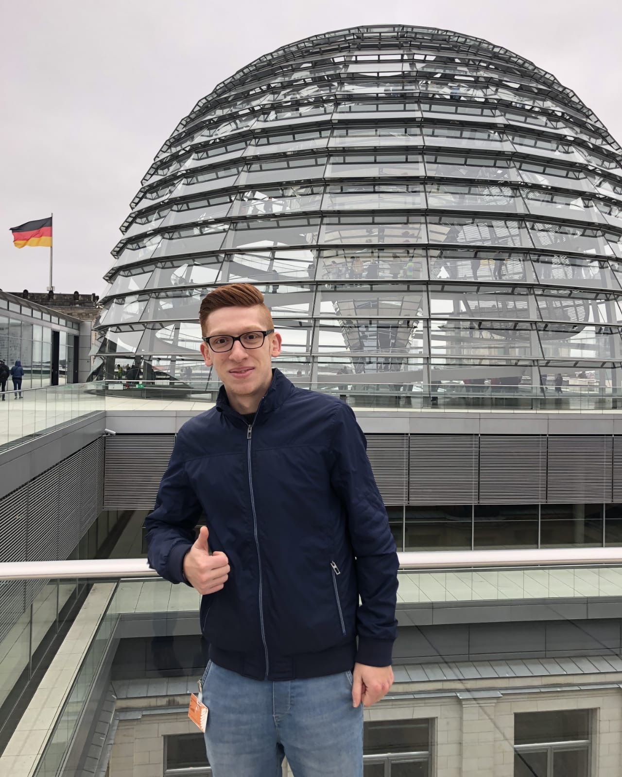 Ammar Kamel - in Berlin am Bundestag